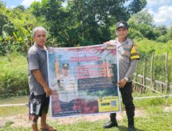 Bhabinkamtibmas Polsek Talang Kelapa Sosialisasikan Pencegahan Karhutla di Tanah Mas Indah